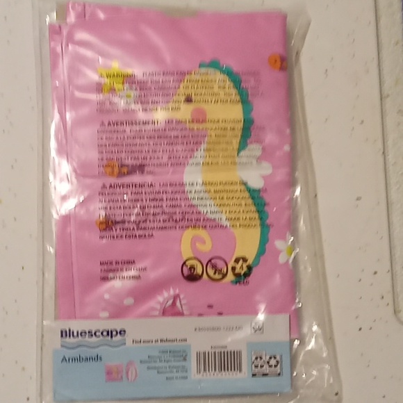 Bluescape- 2PC- Pink /Seahorse Fairy Armbands-Floaties Ages 3-6 - Picture 4 of 6